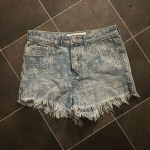 INDIGO REIN High Rise Shorts